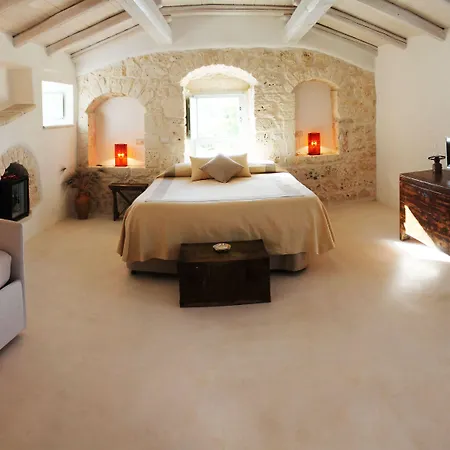 Palazzo Camarda Отель типа 