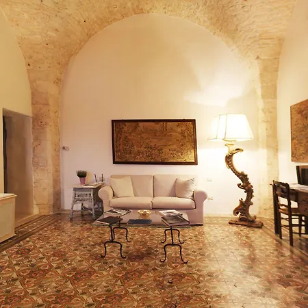 Palazzo Camarda Отель типа 