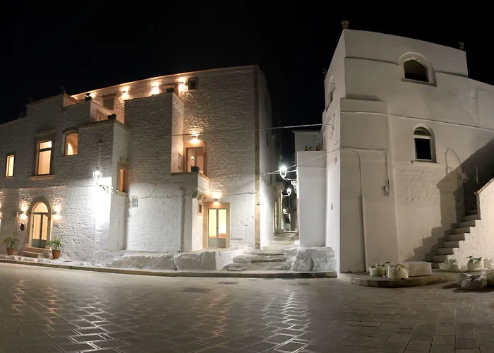 Bed & Breakfast Palazzo Camarda 4*