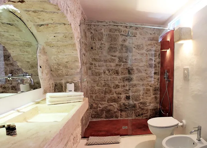 Palazzo Camarda Bed & Breakfast