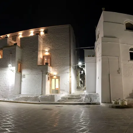 Nocleg ze śniadaniem Palazzo Camarda 4*