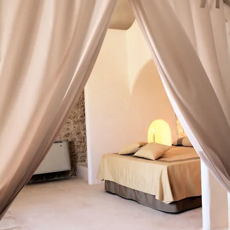 Nocleg ze śniadaniem Palazzo Camarda 4*