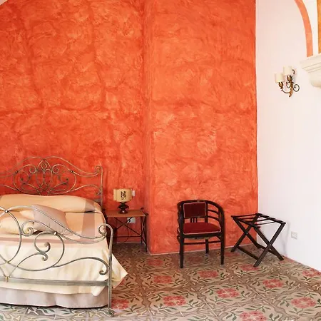 Palazzo Camarda Panzió 4*