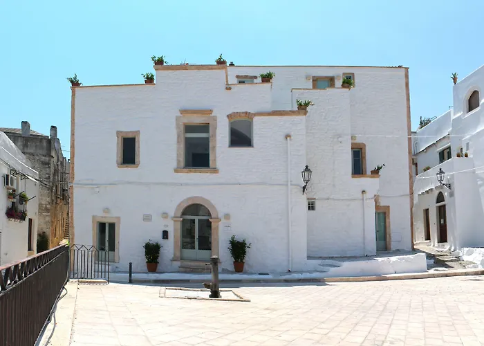 Palazzo Camarda 4*